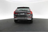 Volvo XC60 din 2021 cu 36.382 km - oferta VOL207868 - foto 4