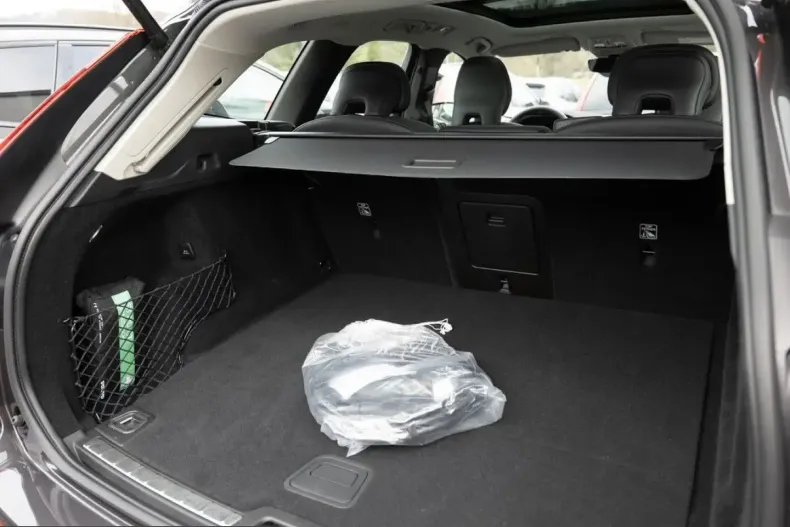 Volvo XC60 din 2021 cu 36.382 km - oferta VOL207868 - foto 29