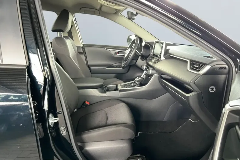 Toyota RAV4 din 2022 cu 64.035 km - oferta TOY207871 - foto 18