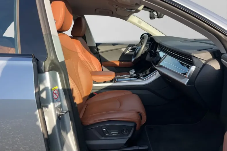 Audi Q8 din 2022 cu 116.580 km - oferta AUD207872 - foto 3