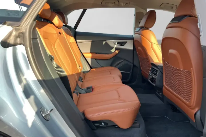 Audi Q8 din 2022 cu 116.580 km - oferta AUD207872 - foto 5