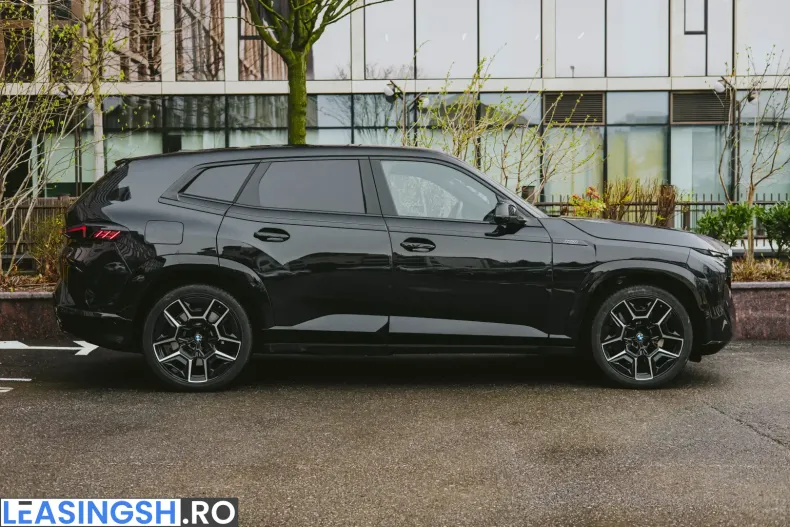 BMW XM (Seria X) din 2025 cu 7.200 km - oferta BMW207874 - foto 6