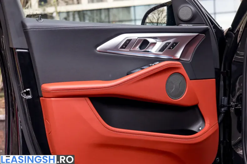 BMW XM (Seria X) din 2025 cu 7.200 km - oferta BMW207874 - foto 19