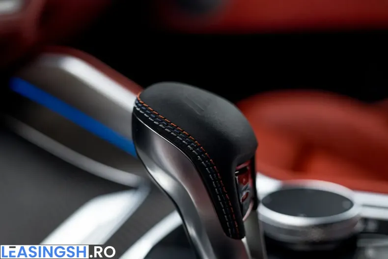 BMW XM (Seria X) din 2025 cu 7.200 km - oferta BMW207874 - foto 36