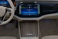 Mercedes-Benz E 400 (Clasa E) din 2025 cu 19.999 km - oferta MER207875 - foto 6