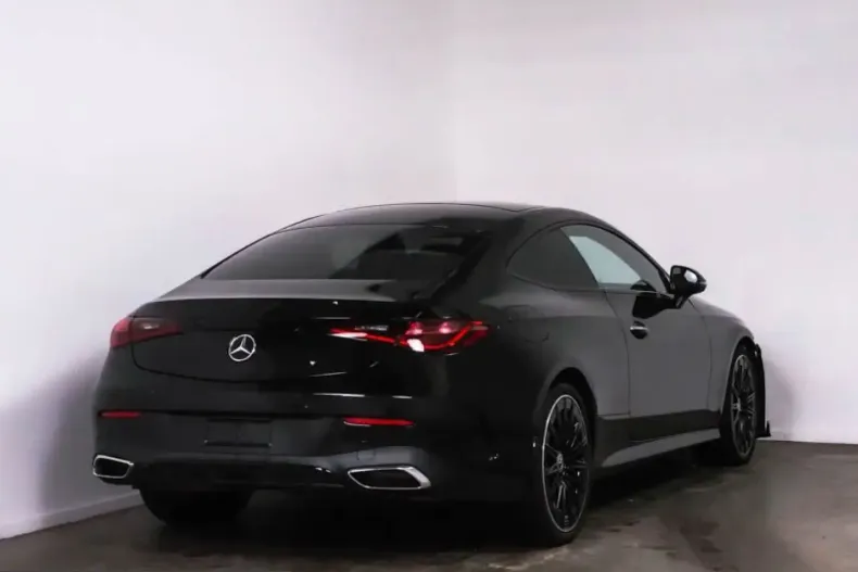 Mercedes-Benz CLE 300 (Clasa CLE) din 2025 cu 25.170 km - oferta MER207879 - foto 3