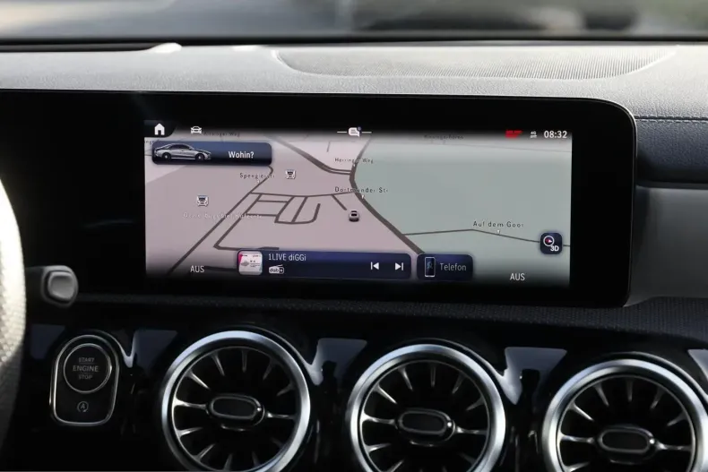 Mercedes-Benz CLA 35 AMG (Clasa CLA) din 2024 cu 26.482 km - oferta MER207891 - foto 8