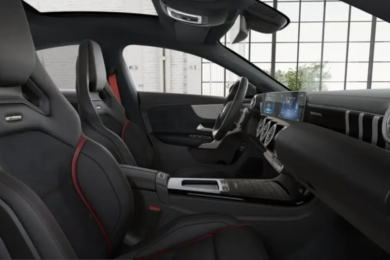 Mercedes-Benz CLA 35 AMG (Clasa CLA) din 2024 cu 21.374 km - oferta MER207893 - foto 7