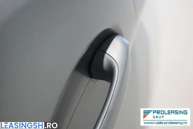 BMW 840i (Seria 8) din 2023 cu 41.800 km - oferta BMW207894 - foto 7