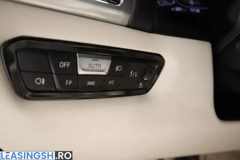 BMW 840d (Seria 8) din 2021 cu 101.500 km - oferta BMW207899 - foto 14