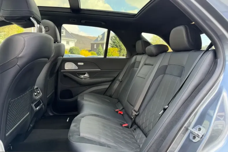 Mercedes-Benz GLE 53 AMG (Clasa GLE) din 2024 cu 24.475 km - oferta MER207907 - foto 21