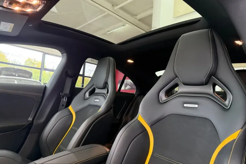 Mercedes-Benz CLA 45 AMG (Clasa CLA) din 2024 cu 17.500 km - oferta MER207912 - foto 3