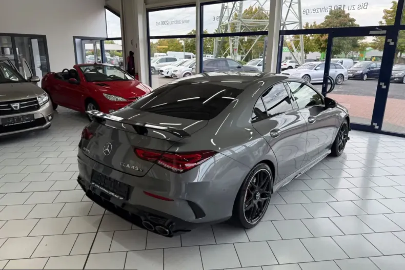 Mercedes-Benz CLA 45 AMG (Clasa CLA) din 2024 cu 17.500 km - oferta MER207912 - foto 8