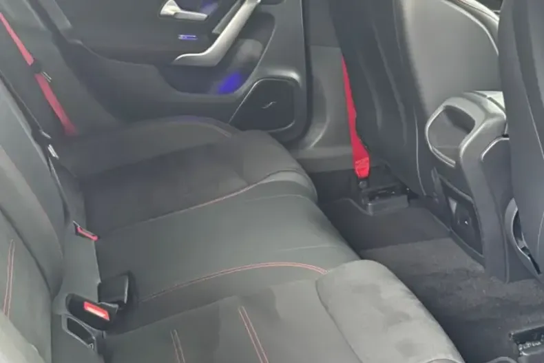 Mercedes-Benz CLA 45 AMG (Clasa CLA) din 2023 cu 48.700 km - oferta MER207913 - foto 17