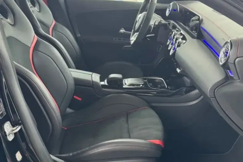 Mercedes-Benz CLA 45 AMG (Clasa CLA) din 2023 cu 48.700 km - oferta MER207913 - foto 20