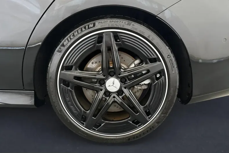 Mercedes-Benz CLA 35 AMG (Clasa CLA) din 2024 cu 10.318 km - oferta MER207914 - foto 5