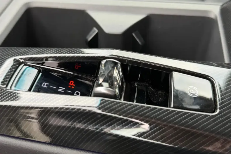 KGM Actyon din 2025 cu 7 km - oferta KGM207930 - foto 15