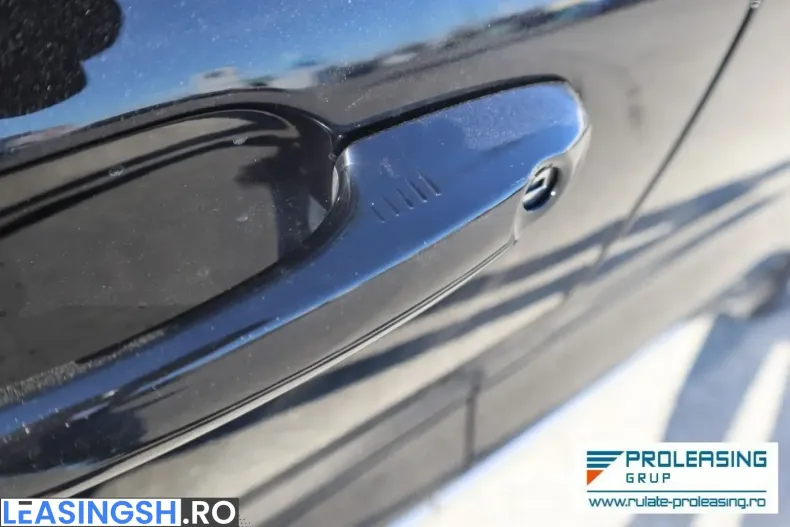 Ford Kuga din 2023 cu 12.028 km - oferta FOR207936 - foto 8