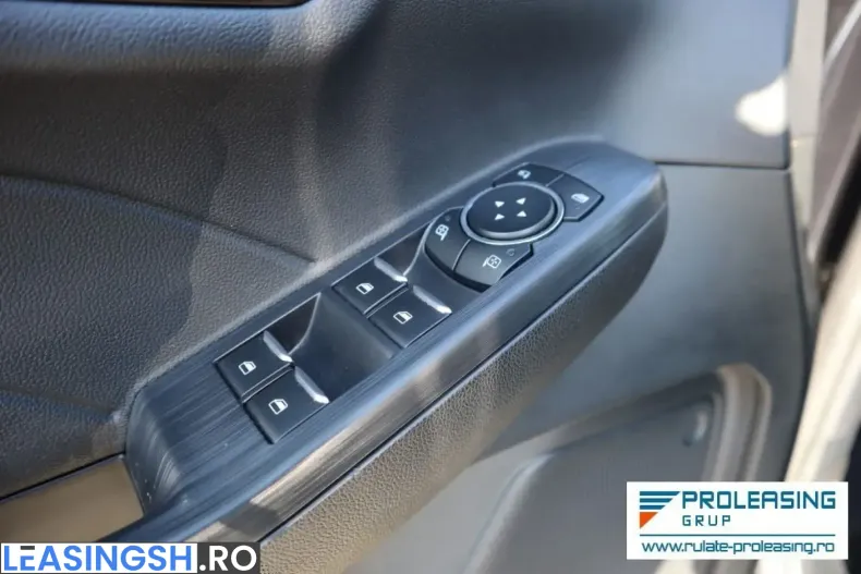 Ford Kuga din 2023 cu 12.028 km - oferta FOR207936 - foto 11