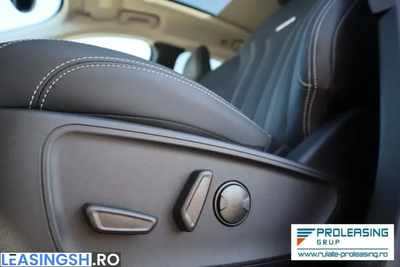 Ford Kuga din 2023 cu 12.028 km - oferta FOR207936 - foto 12