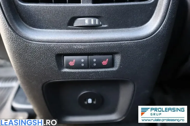 Ford Kuga din 2023 cu 12.028 km - oferta FOR207936 - foto 16