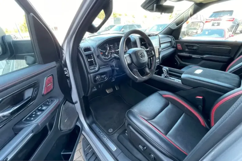 Dodge RAM din 2023 cu 7.828 km - oferta DOD207939 - foto 10