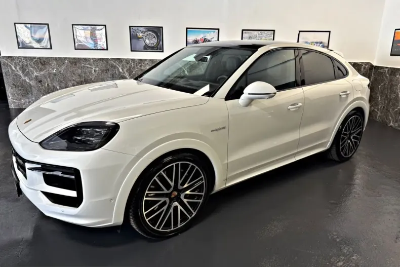 Porsche Cayenne din 2025 cu 32.000 km - oferta POR207940 - foto 9