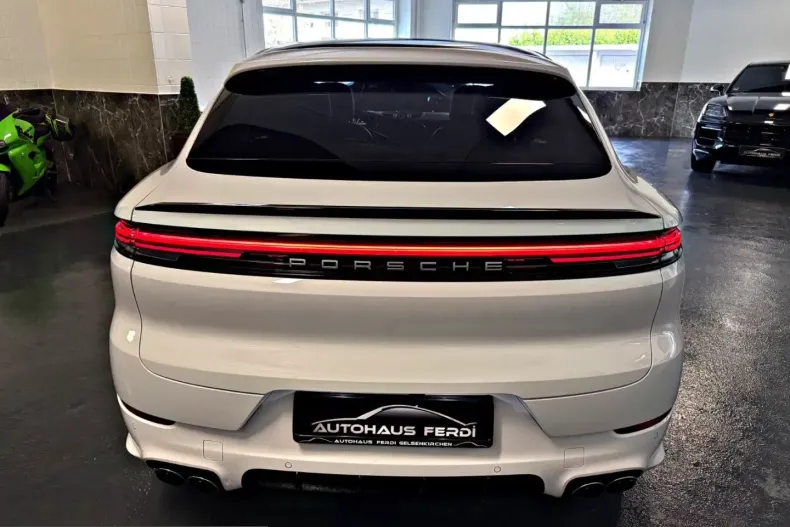 Porsche Cayenne din 2025 cu 32.000 km - oferta POR207940 - foto 13