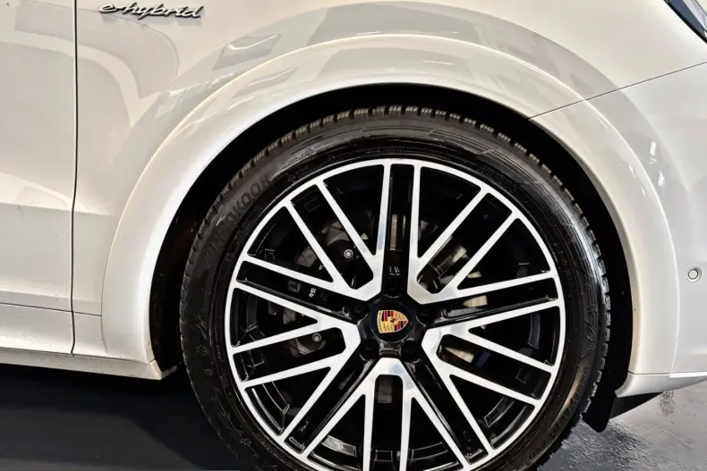 Porsche Cayenne din 2025 cu 32.000 km - oferta POR207940 - foto 19