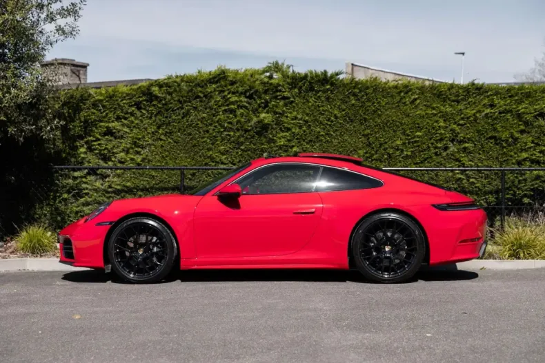 Porsche 992 din 2024 cu 26.945 km - oferta POR207941 - foto 3