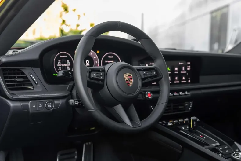 Porsche 992 din 2024 cu 26.945 km - oferta POR207941 - foto 7