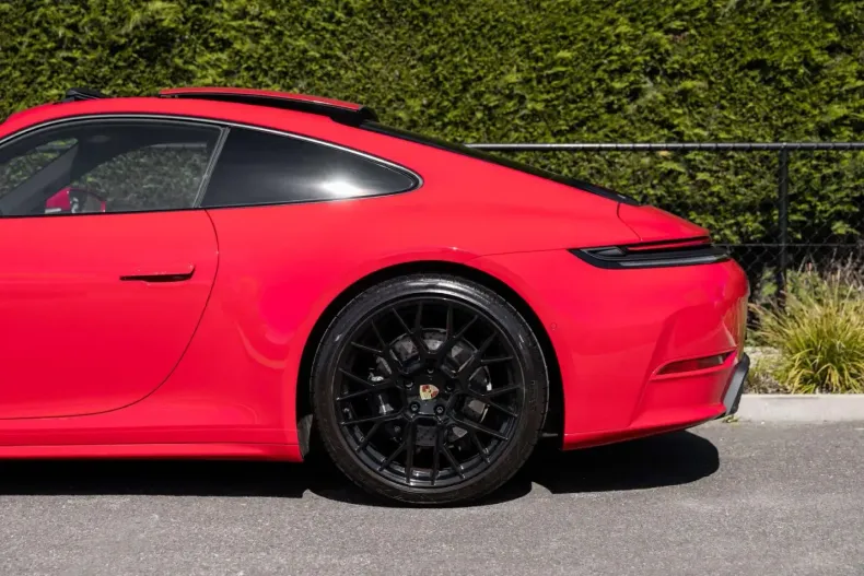 Porsche 992 din 2024 cu 26.945 km - oferta POR207941 - foto 30