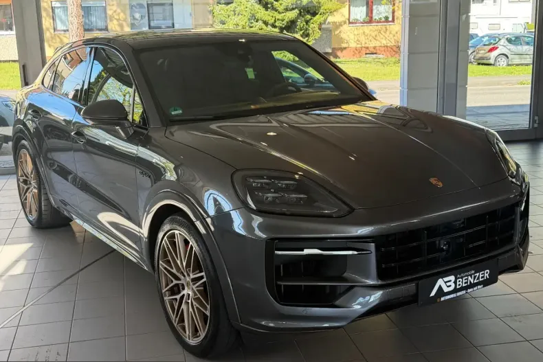 Porsche Cayenne din 2024 cu 46.000 km - oferta POR207943 - foto 6