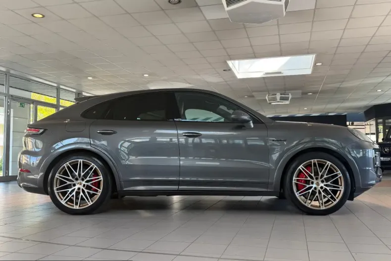Porsche Cayenne din 2024 cu 46.000 km - oferta POR207943 - foto 11
