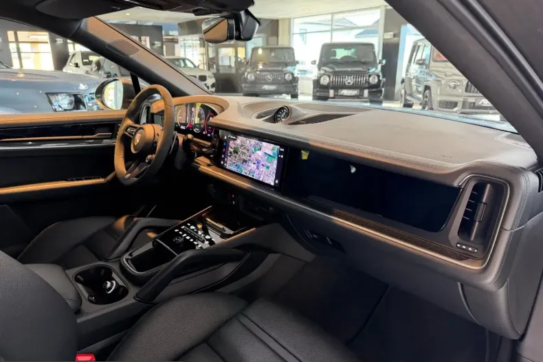 Porsche Cayenne din 2024 cu 46.000 km - oferta POR207943 - foto 29