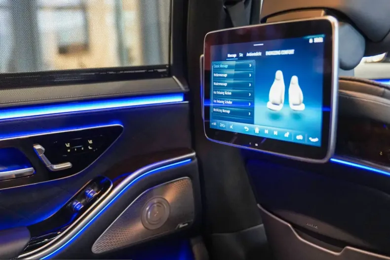 Mercedes-Benz S 500 (Clasa S) din 2025 cu 20.223 km - oferta MER207946 - foto 13