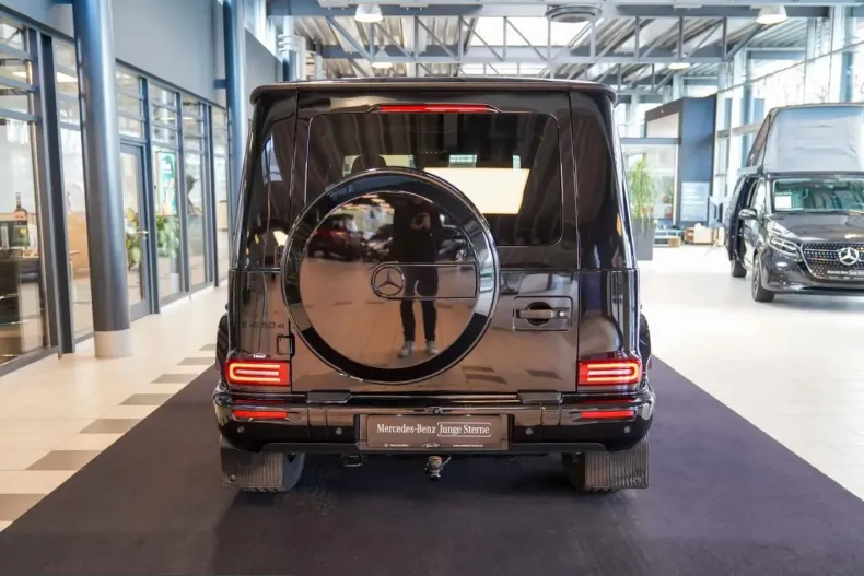 Mercedes-Benz G 450 (Clasa G) din 2024 cu 14.597 km - oferta MER207947 - foto 4