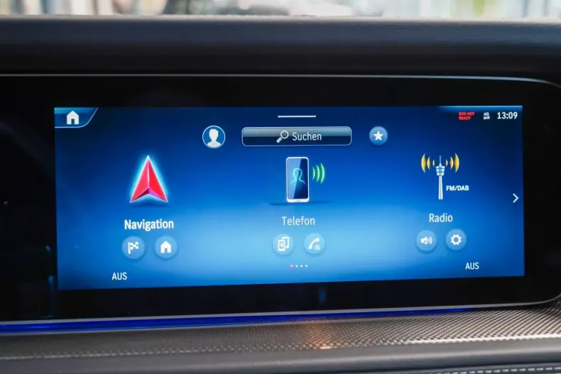 Mercedes-Benz G 450 (Clasa G) din 2024 cu 14.597 km - oferta MER207947 - foto 20