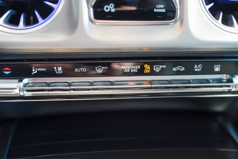 Mercedes-Benz G 450 (Clasa G) din 2024 cu 14.597 km - oferta MER207947 - foto 27