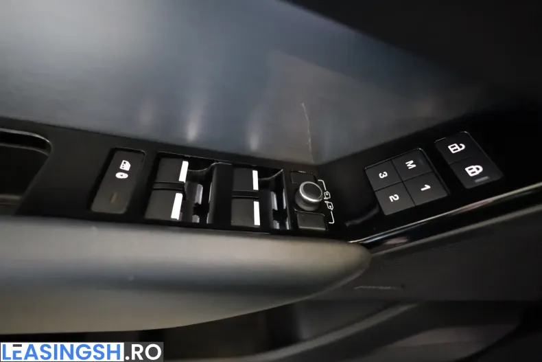 Land Rover Range Rover Velar din 2021 cu 87.934 km - oferta LAN207956 - foto 23