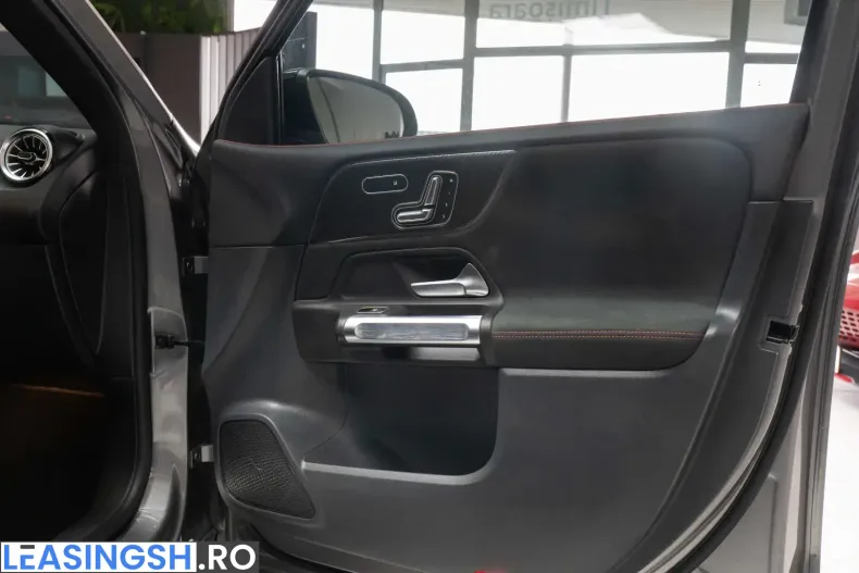 Mercedes-Benz GLB 35 AMG (Clasa GLB) din 2023 cu 74.800 km - oferta MER207962 - foto 17