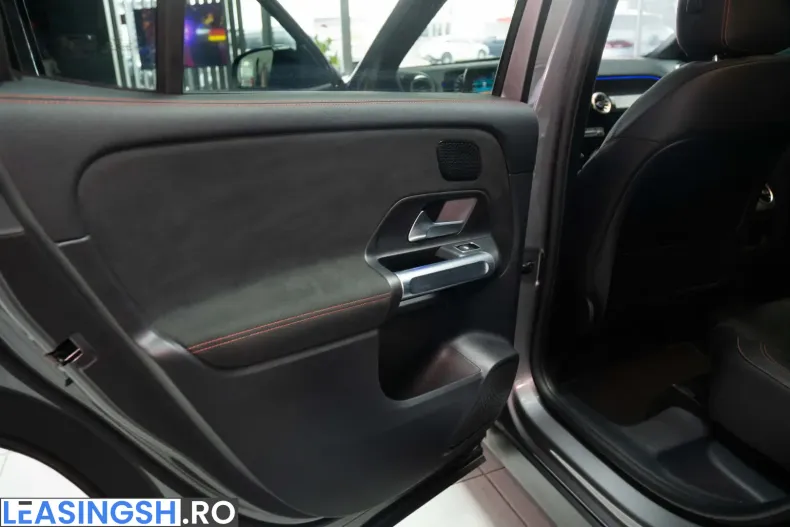 Mercedes-Benz GLB 35 AMG (Clasa GLB) din 2023 cu 74.800 km - oferta MER207962 - foto 37