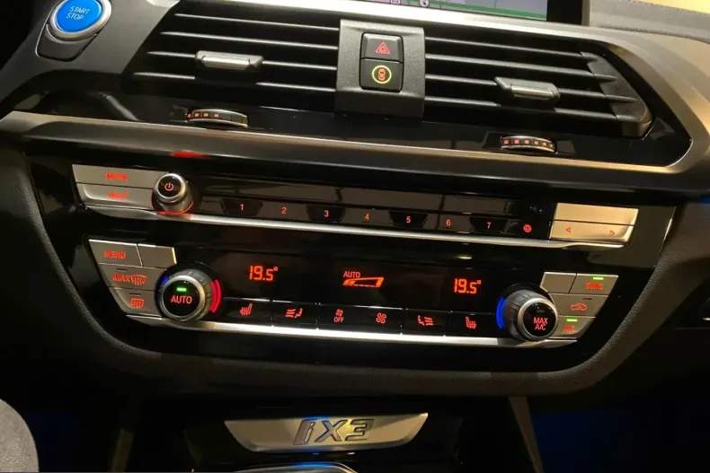 BMW iX3 (Seria X) din 2021 cu 49.088 km - oferta BMW207963 - foto 14