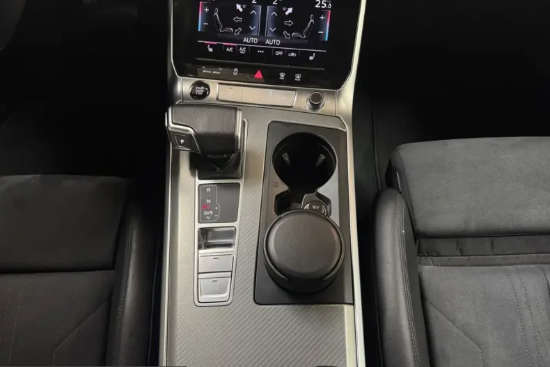 Audi A6 din 2022 cu 83.550 km - oferta AUD207965 - foto 12