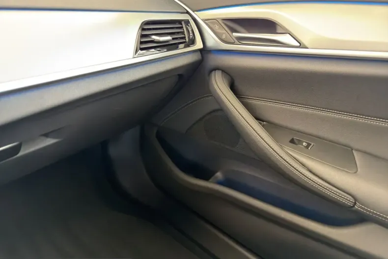 BMW 530 (Seria 5) din 2022 cu 41.765 km - oferta BMW207967 - foto 16