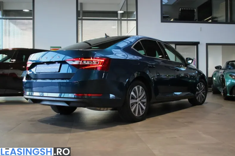 Skoda Superb din 2022 cu 45.500 km - oferta SKO207969 - foto 9