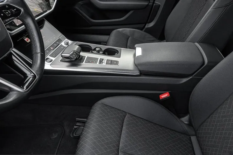 Audi A6 din 2022 cu 64.795 km - oferta AUD207970 - foto 13