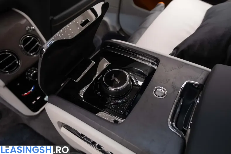 Rolls-Royce Cullinan din 2026 cu 35 km - oferta ROL207975 - foto 36