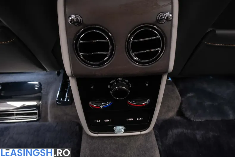 Rolls-Royce Cullinan din 2026 cu 35 km - oferta ROL207975 - foto 38