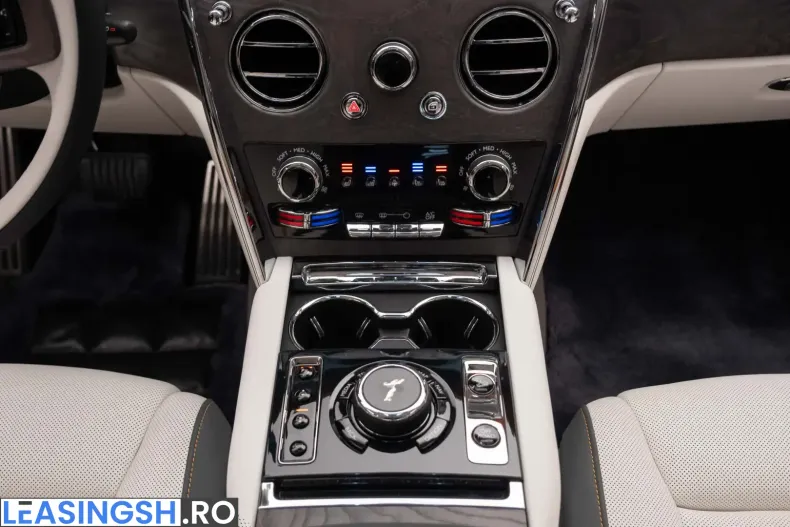 Rolls-Royce Cullinan din 2026 cu 35 km - oferta ROL207975 - foto 39